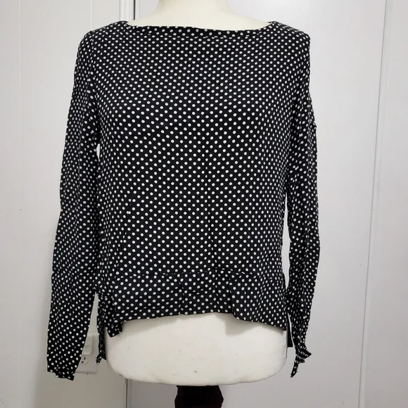 Philosophy Black Dot Blouse - Picture 3 of 7